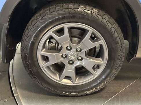 Certified 2024 Honda Passport TrailSport image 16