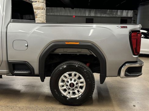 Used 2024 GMC Sierra 2500 Pro AWD/4WD image 8