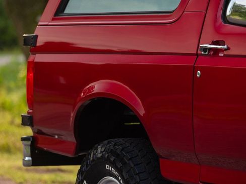 Used 1994 Ford Bronco XLT image 40