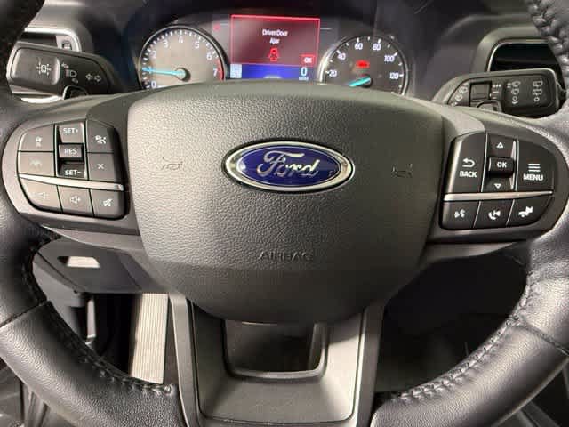 Used 2020 Ford Explorer XLT w/ Equipment Group 202A RWD image 18