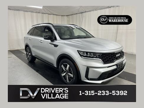Used 2022 Kia Sorento S FWD image 1