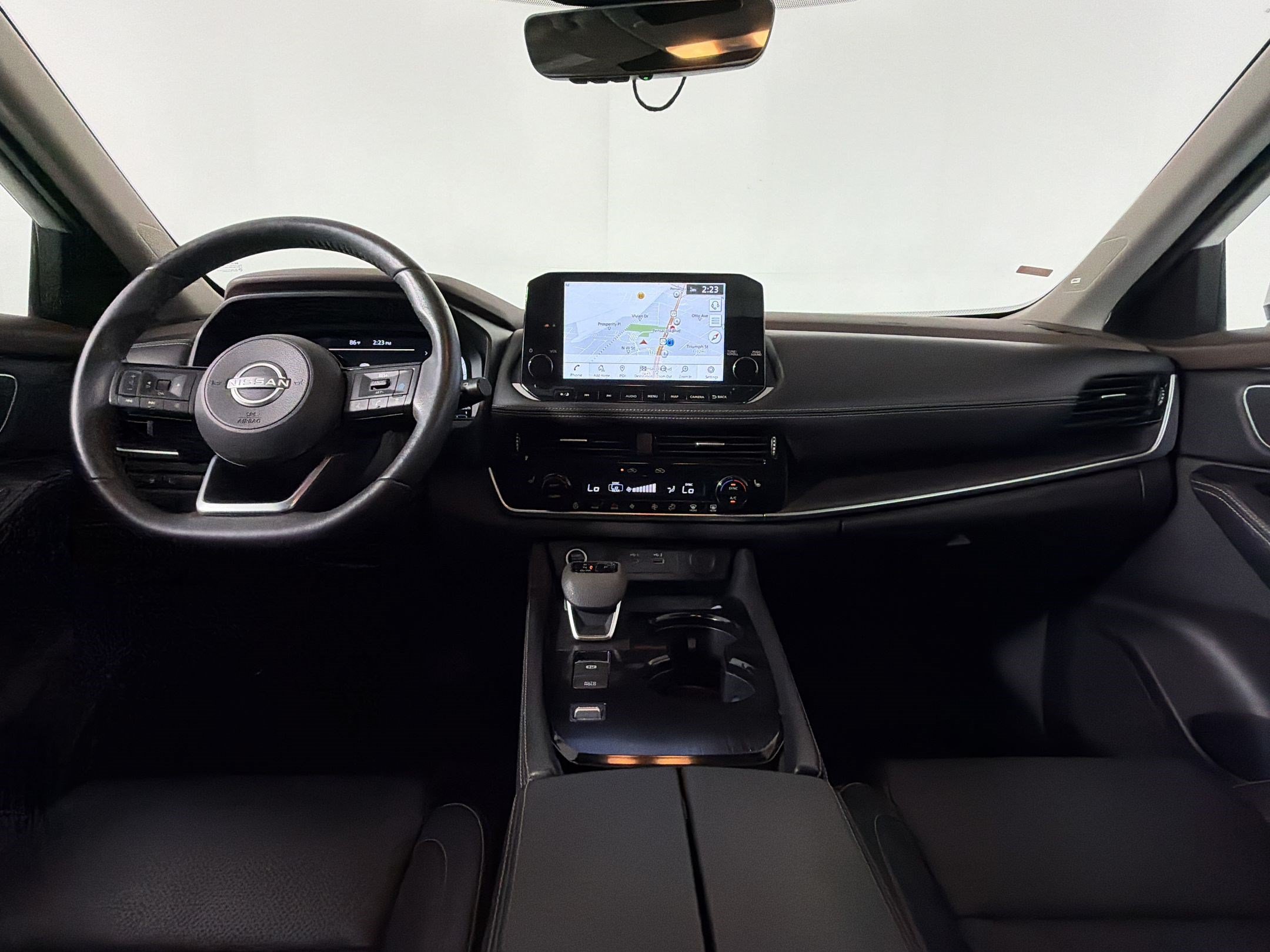 Used 2022 Nissan Rogue Platinum w/ Head-Up Display Package FWD image 14