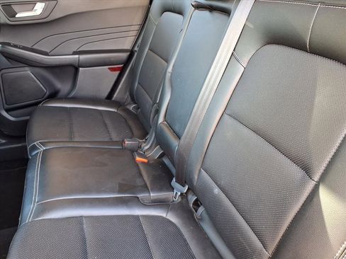 Used 2022 Ford Escape SEL image 7