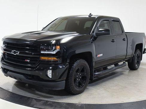 Used 2019 Chevrolet Silverado 1500 LT w/ All Star Edition image 6