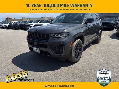 New 2026 Jeep Grand Cherokee Altitude AWD/4WD image 1