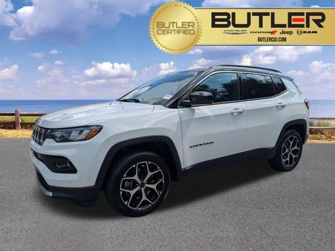 Certified 2025 Jeep Compass Limited AWD/4WD image 1