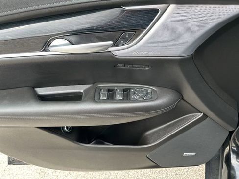 Used 2024 Cadillac XT5 Premium Luxury FWD image 19