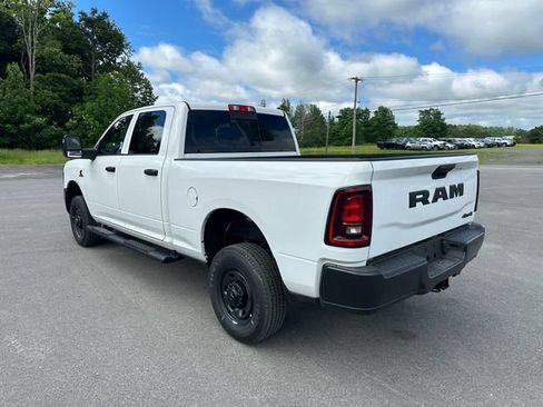 New 2026 RAM 2500 Tradesman AWD/4WD image 3