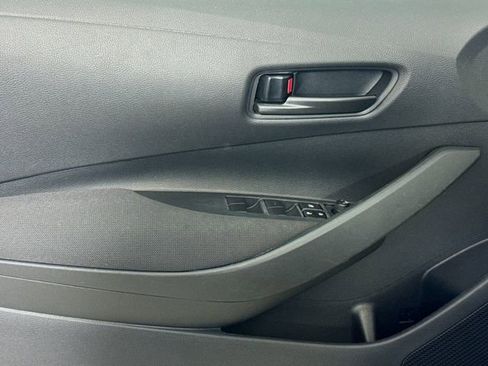 Used 2024 Toyota Corolla LE FWD image 13