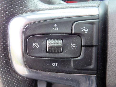 Used 2022 Chevrolet Blazer LT w/ Redline Edition FWD image 6