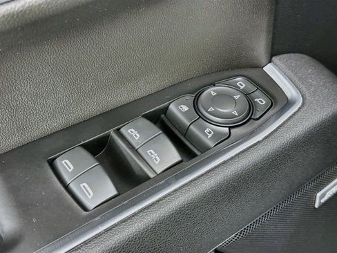 Used 2025 Chevrolet Silverado 1500 LTZ w/ LTZ Premium Package AWD/4WD image 29