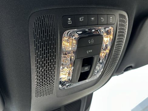 Certified 2025 Mercedes-Benz GLE 450 4MATIC image 33