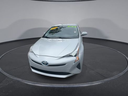 Used 2016 Toyota Prius Four image 5
