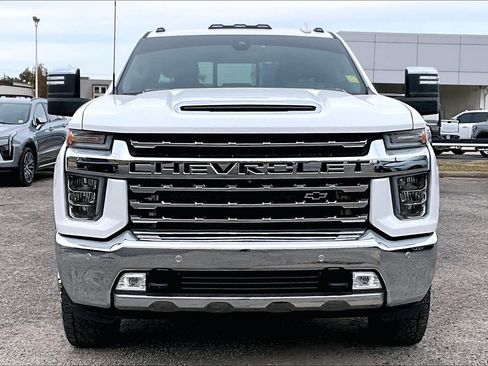Used 2021 Chevrolet Silverado 3500 LTZ w/ LTZ Texas Edition image 3