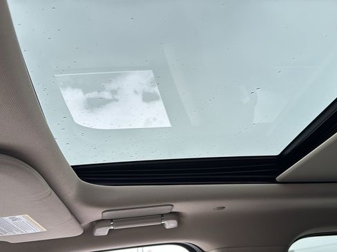 Used 2023 Lincoln Navigator Reserve w/ Equipment Group 201A image 21