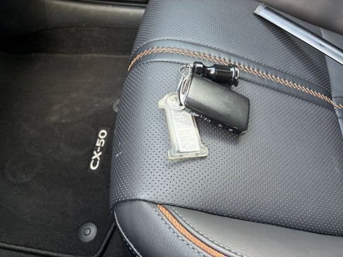 Used 2025 MAZDA CX-50 2.5 Hybrid w/ Premium Plus Pkg image 23