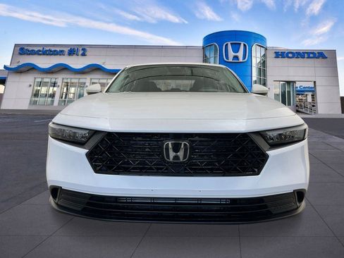 New 2026 Honda Accord LX image 9