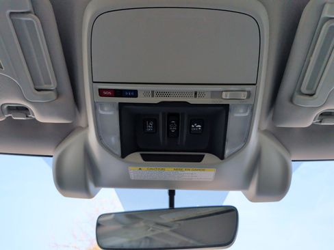 Used 2020 Subaru Forester Limited image 30