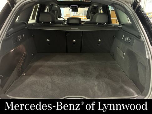 Used 2023 Mercedes-Benz GLC 300 4MATIC image 7