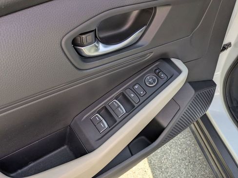 Used 2023 Honda Accord LX image 13