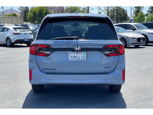 Certified 2026 Honda Odyssey Sport-L image 4