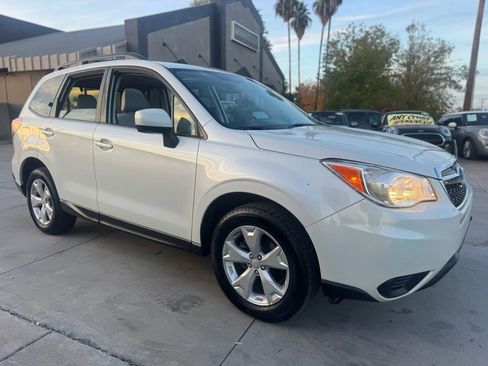 Used 2015 Subaru Forester 2.5i Premium w/ Popular Package #1 image 5