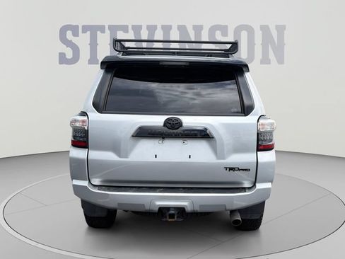 Used 2021 Toyota 4Runner Venture w/ Moonroof Package AWD/4WD image 4