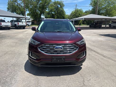 Used 2021 Ford Edge Titanium FWD image 2