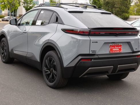 New 2026 Toyota C-HR AWD/4WD image 7