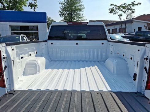 Used 2025 Chevrolet Silverado 1500 LT image 27