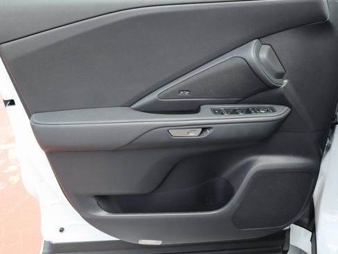 New 2026 Lexus TX 500h AWD image 24