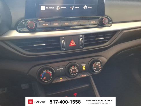 Used 2024 Kia Forte LXS FWD image 21