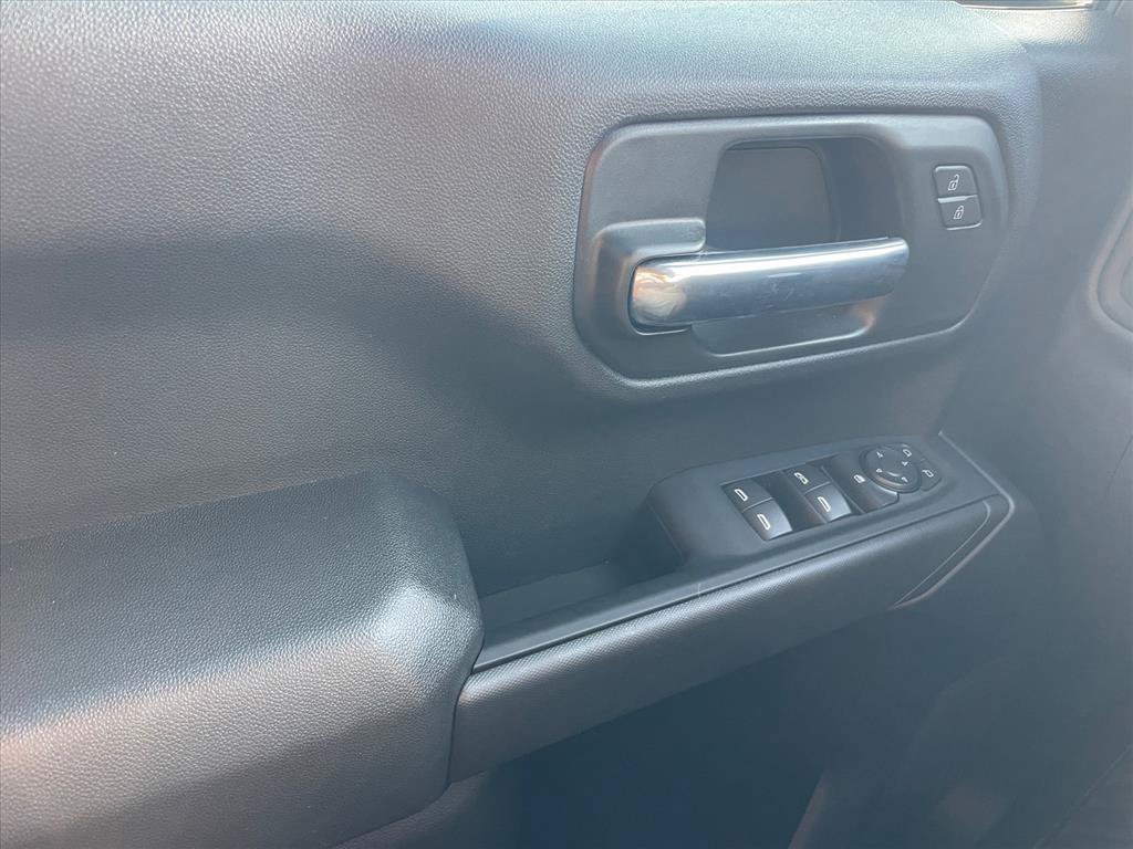 Used 2026 Chevrolet Silverado 1500 Custom Trail Boss w/ LPO, Dark Essentials Package AWD/4WD image 19
