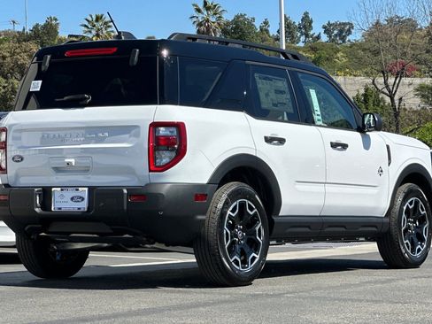 New 2026 Ford Bronco Sport Outer Banks AWD/4WD image 3