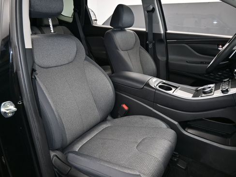 Used 2023 Hyundai Santa Fe SE image 34