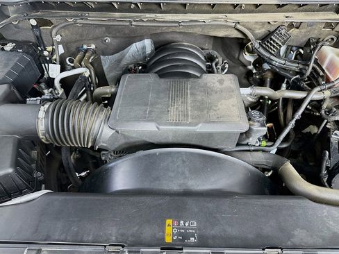 Used 2023 Chevrolet Silverado 2500 W/T w/ WT Convenience Package AWD/4WD image 32