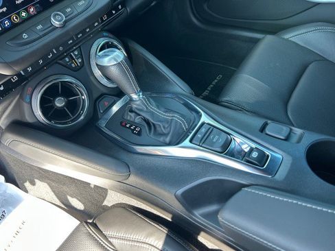 Used 2022 Chevrolet Camaro SS image 30