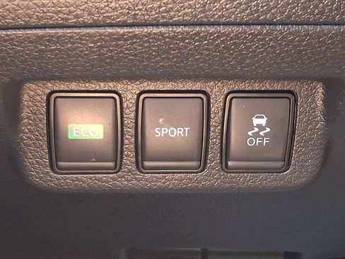 Used 2017 Nissan Sentra S w/ S Style Package FWD image 23