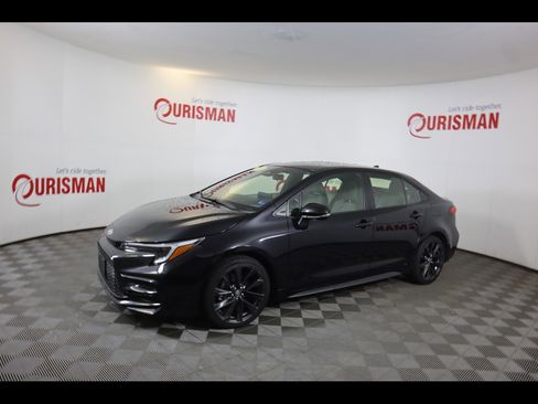 Used 2023 Toyota Corolla SE FWD image 5