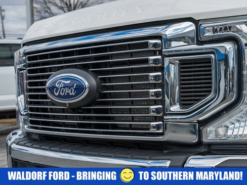 Certified 2022 Ford F350 Lariat w/ Lariat Ultimate Package image 11