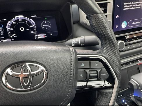 Used 2024 Toyota Tundra Platinum image 44