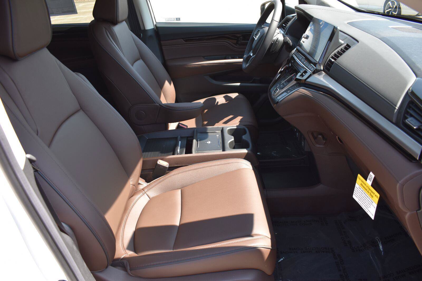 New 2026 Honda Odyssey Touring image 15