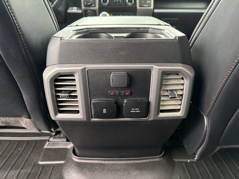 Used 2020 Ford F150 Platinum w/ Equipment Group 701A Luxury AWD/4WD image 19