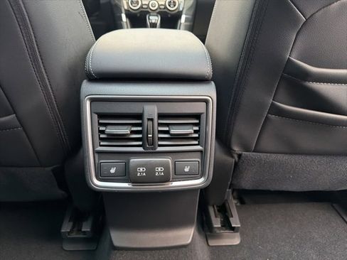Used 2023 Subaru Forester Touring image 25