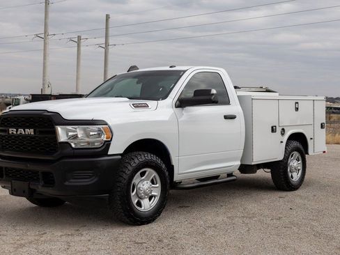 Used 2022 RAM 2500 Tradesman image 3