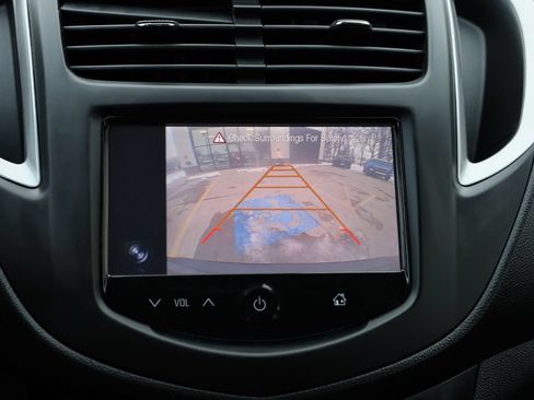 Used 2016 Chevrolet Trax LS FWD image 34