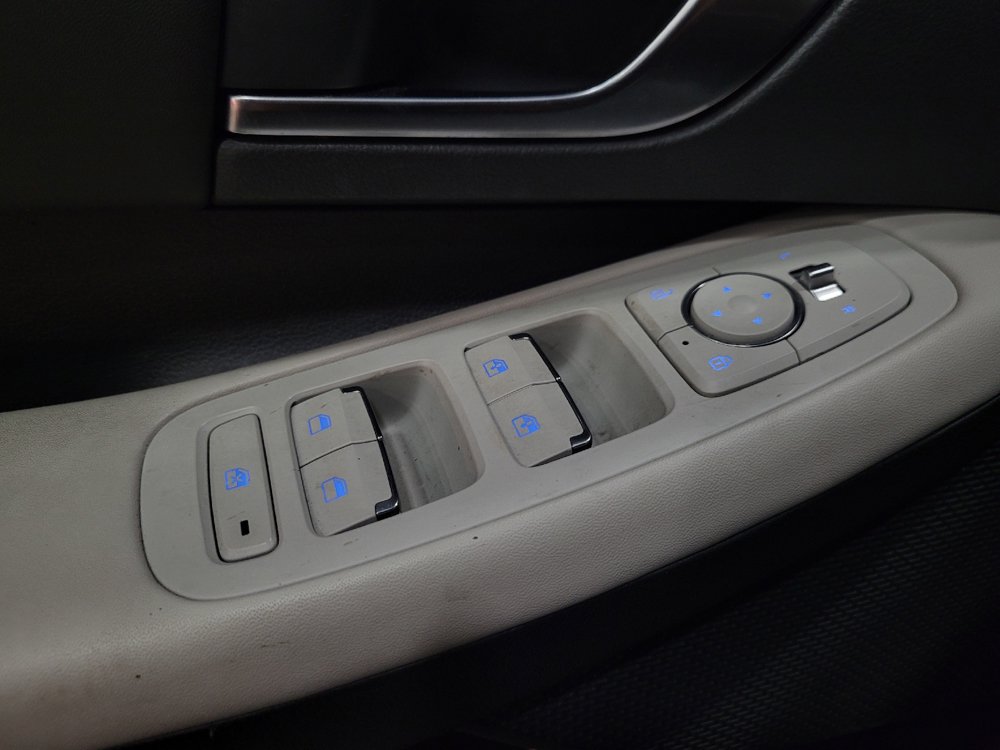 Used 2023 Hyundai Sonata SEL FWD image 27