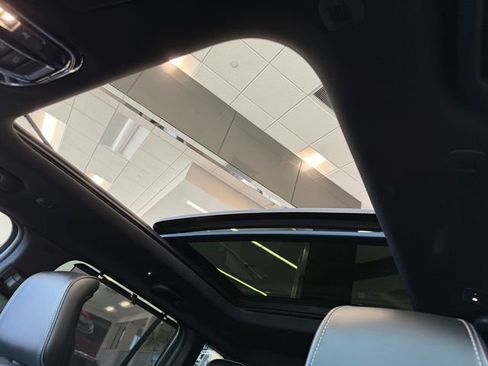 New 2025 Jeep Grand Cherokee Overland w/ Adv Protech Group III image 2