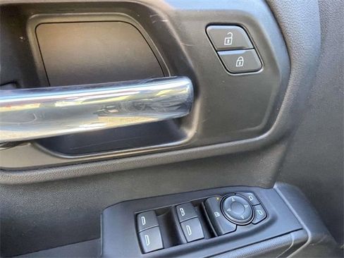 Certified 2022 Chevrolet Silverado 1500 Custom w/ Safety Confidence Package image 18