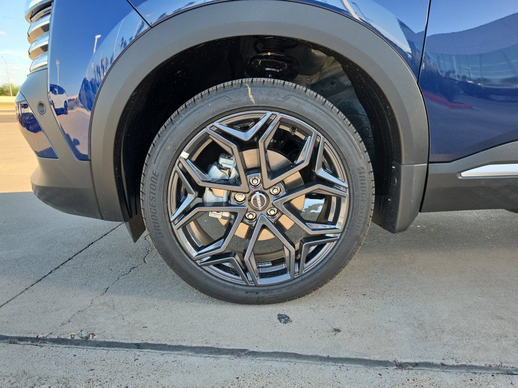 New 2027 Nissan Kicks SR AWD/4WD image 27